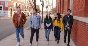 Cuáles son los cambios en la adolescencia hombres y mujeres